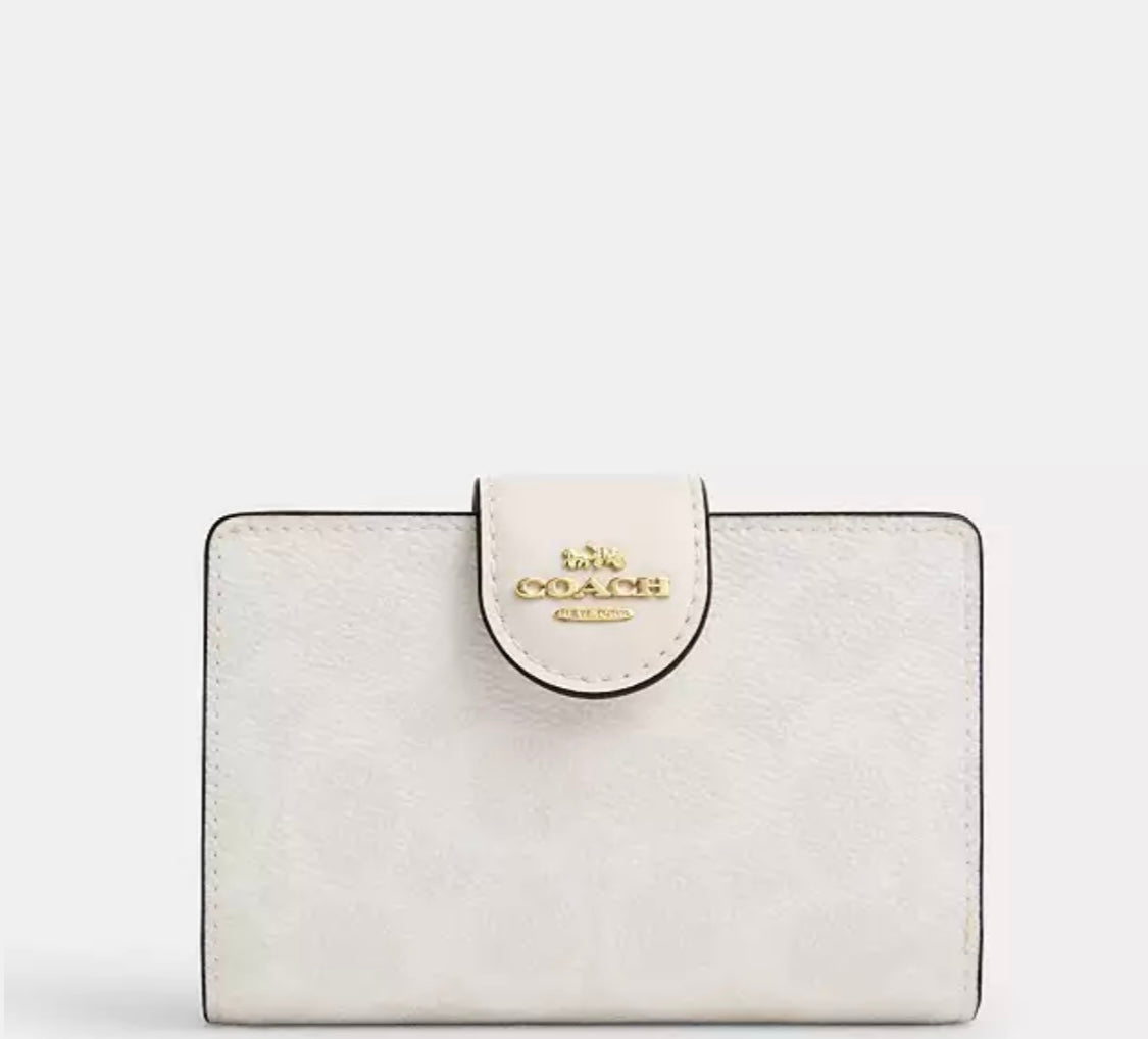 Medium Corner Zip Wallet In Signature Canvas Orta boy cüzdan RENKLER➡️