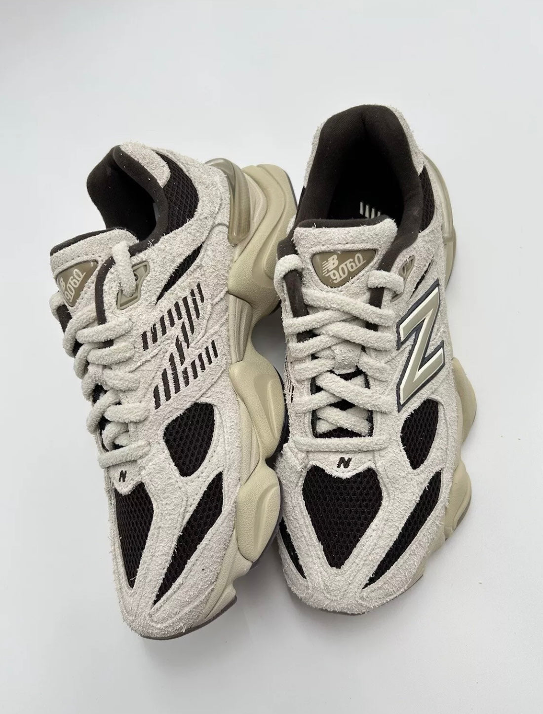 New balance 9060 Sydney krem/koyu kahve