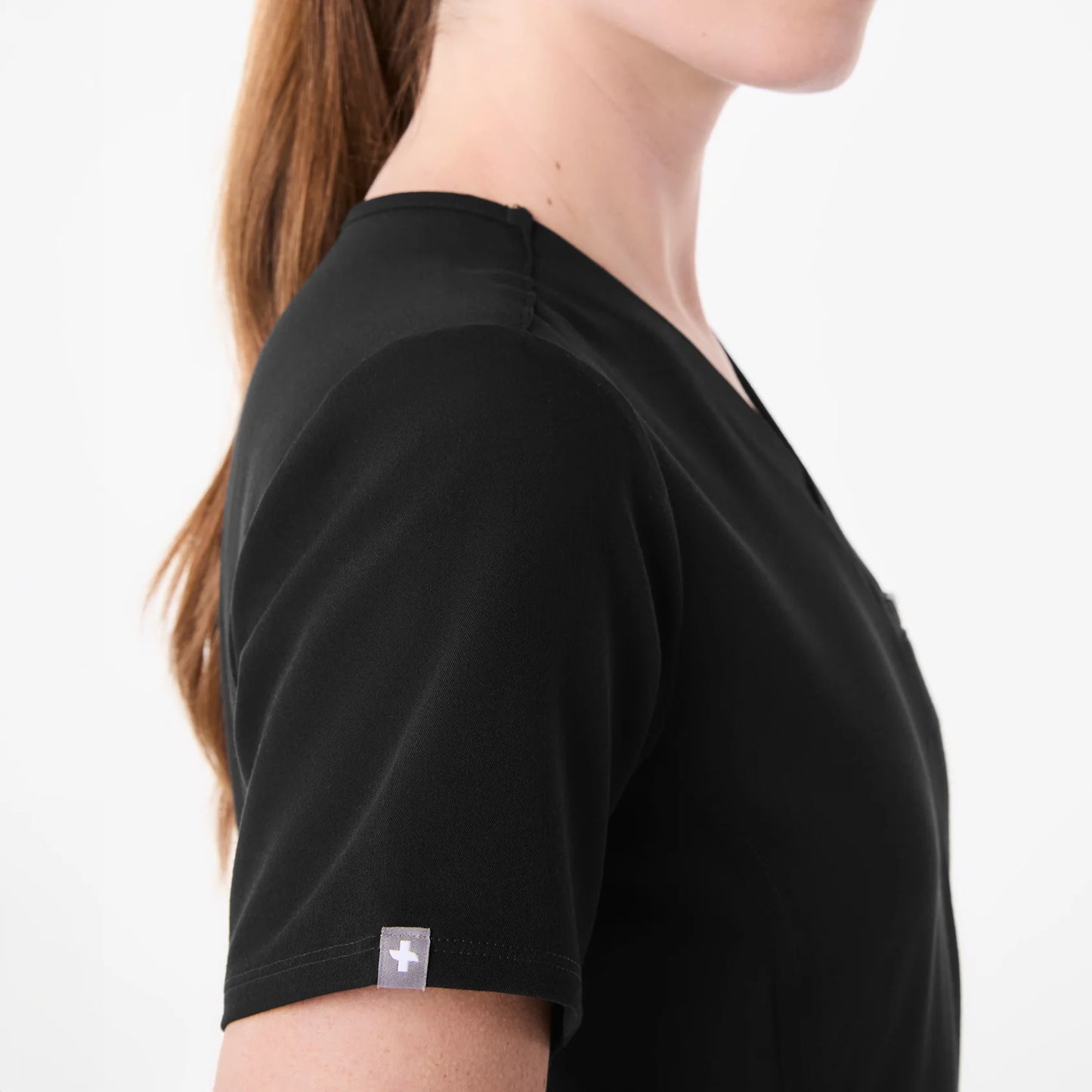 FIGS Everly Slim V-Neck Scrub Top
