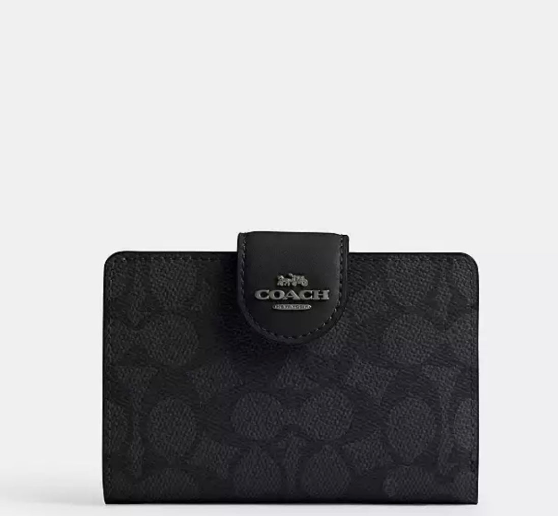 Medium Corner Zip Wallet In Signature Canvas Orta boy cüzdan RENKLER➡️
