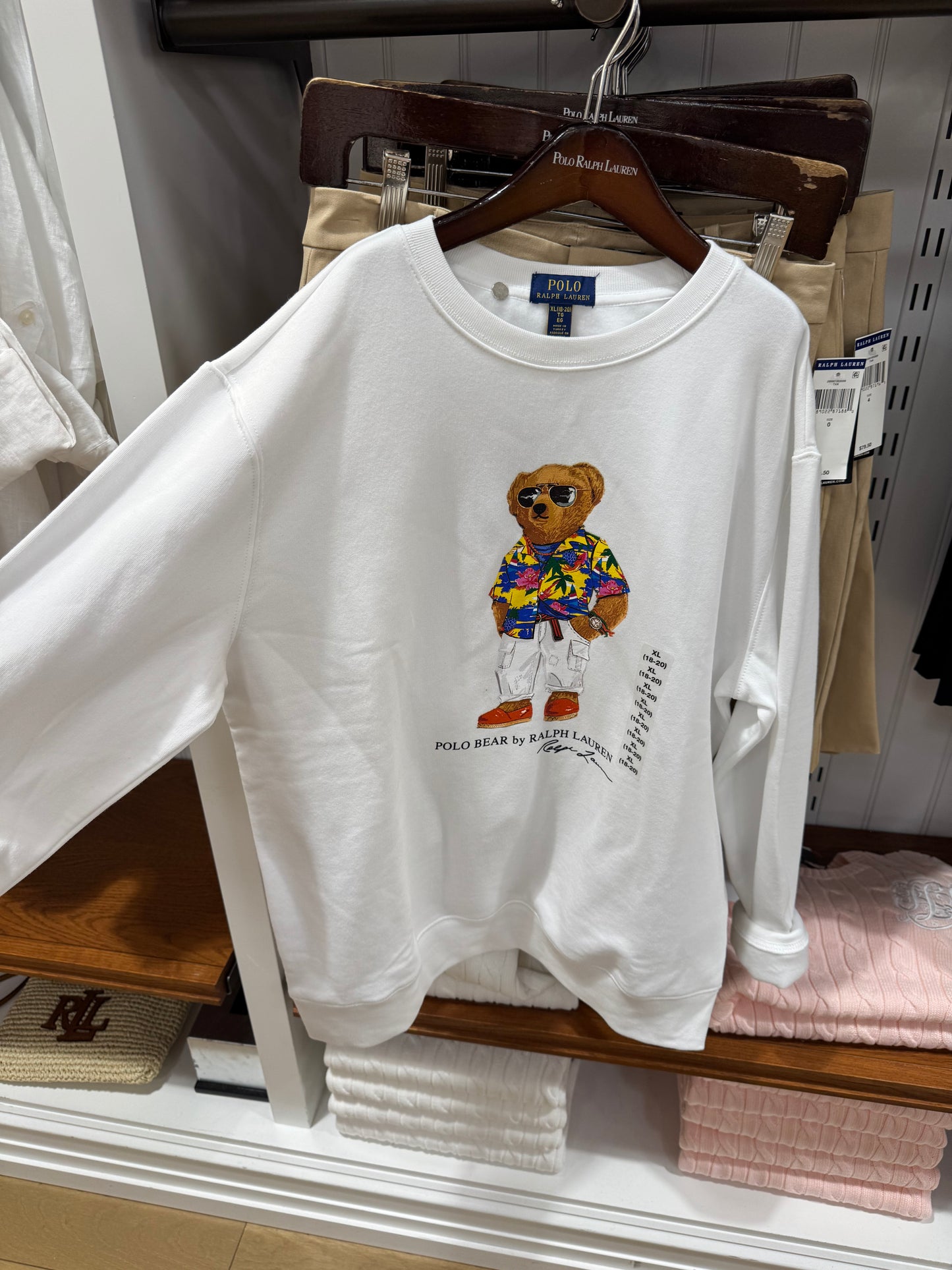 Genç bölümü ayıcıklı sweatshirt