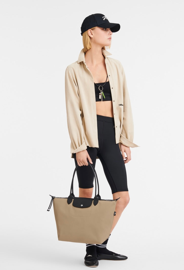 LE PLIAGE ENERGY L TOTE BAG
Clay - Recycled Canvas