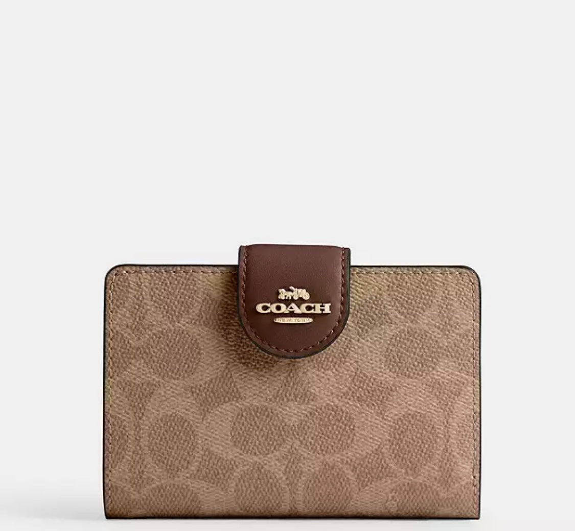 Medium Corner Zip Wallet In Signature Canvas Orta boy cüzdan RENKLER➡️
