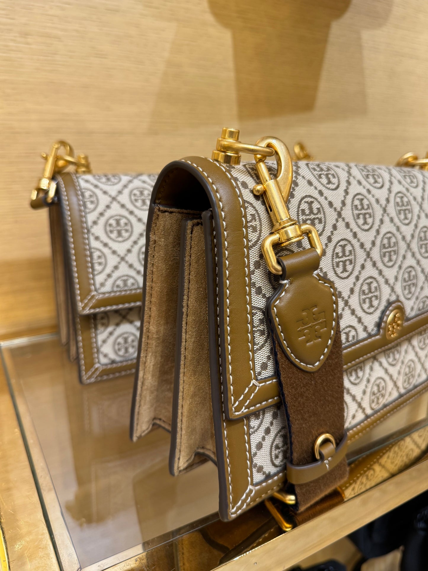 Tory Burch Logo shoulder & Crossbody