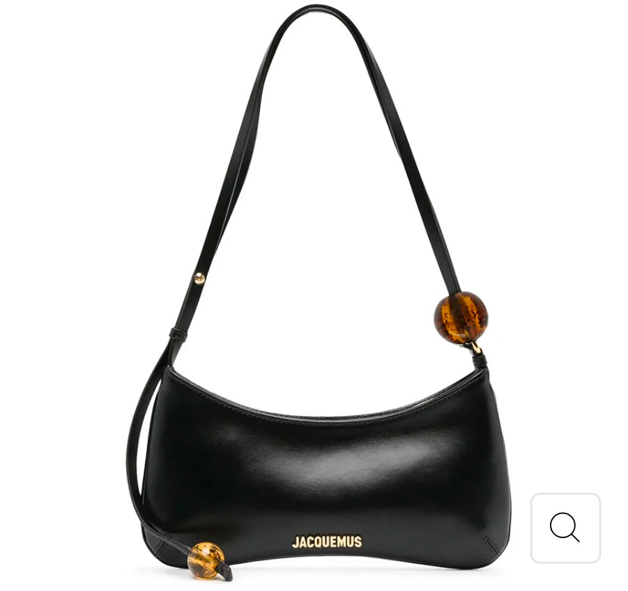 JACQUEMUS
Le Bisou Perle