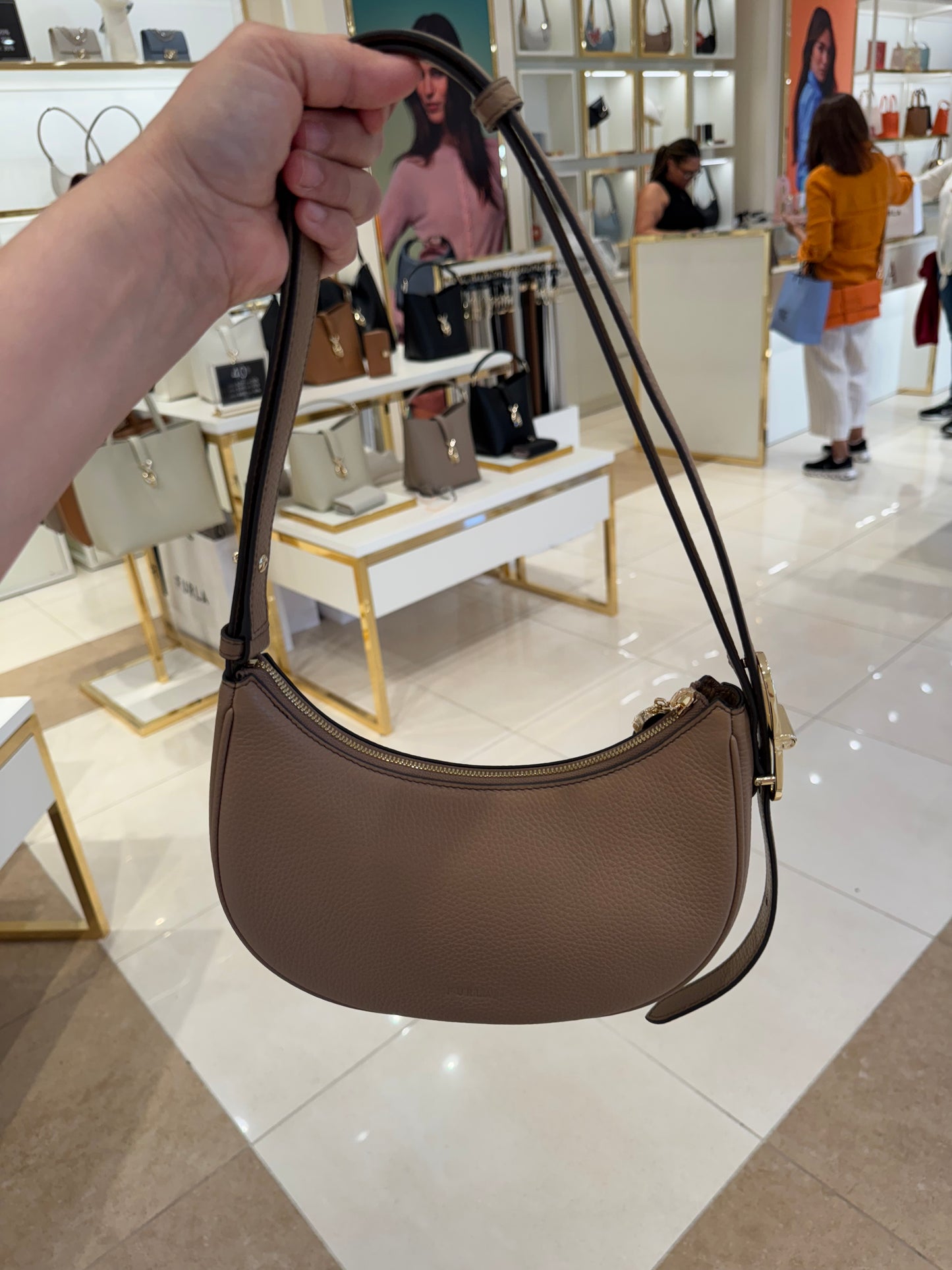 Mialuna small size shoulder&crossbody RENKLER➡️