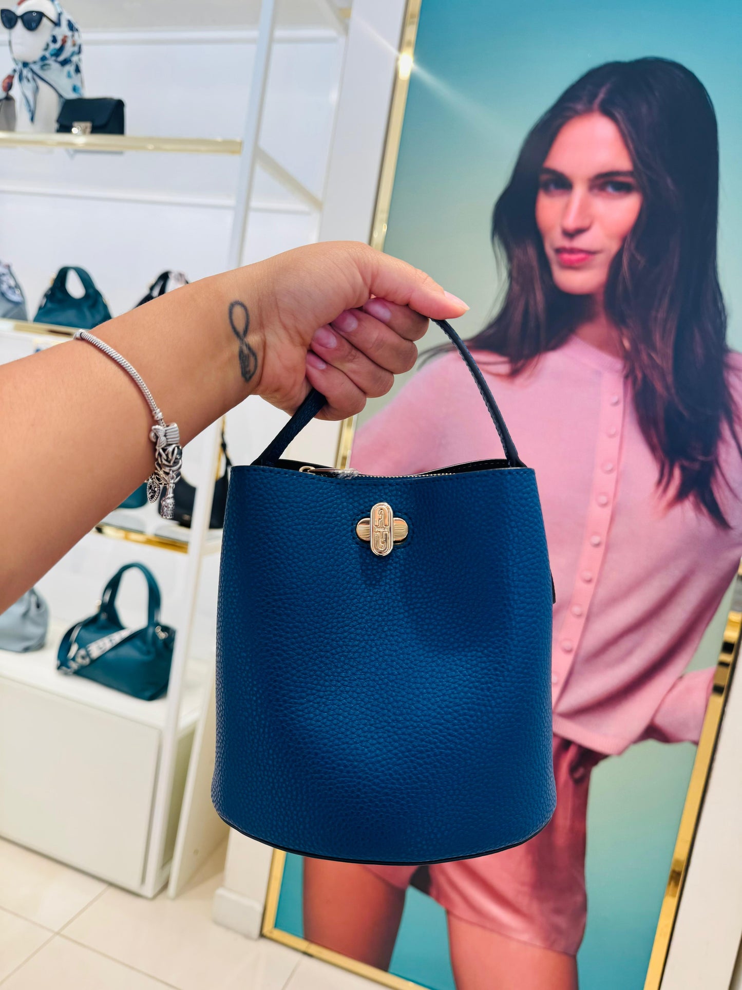 Furla Danae bucket bag RENKLER➡️