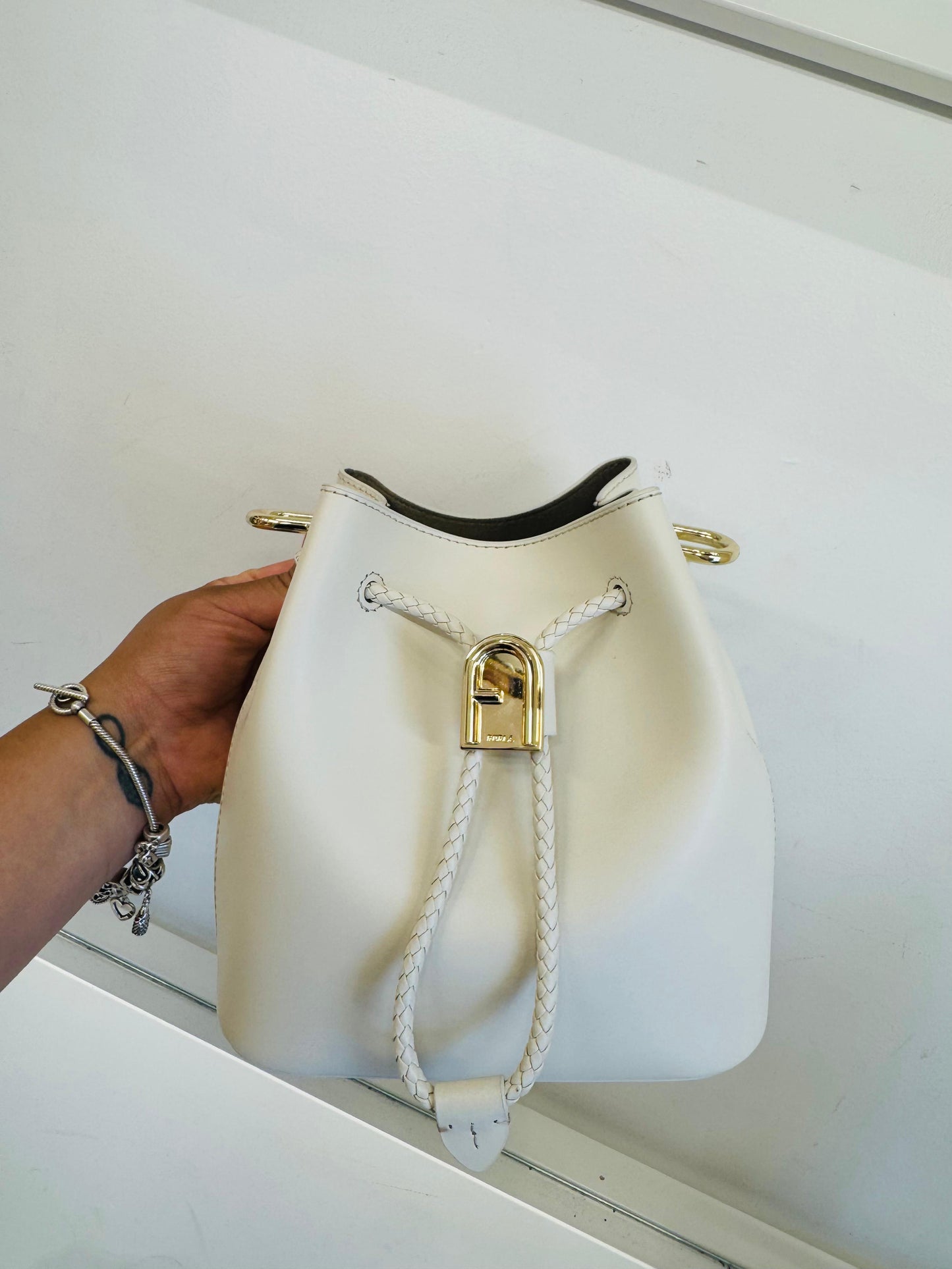 FURLA Levante bucket bag RENKLER➡️