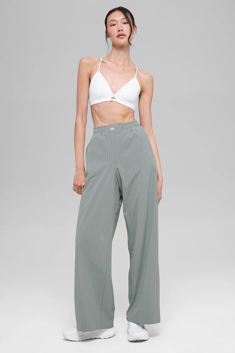 ALO YOGA Pinstripe Daylight Boxer Pant (Regular)