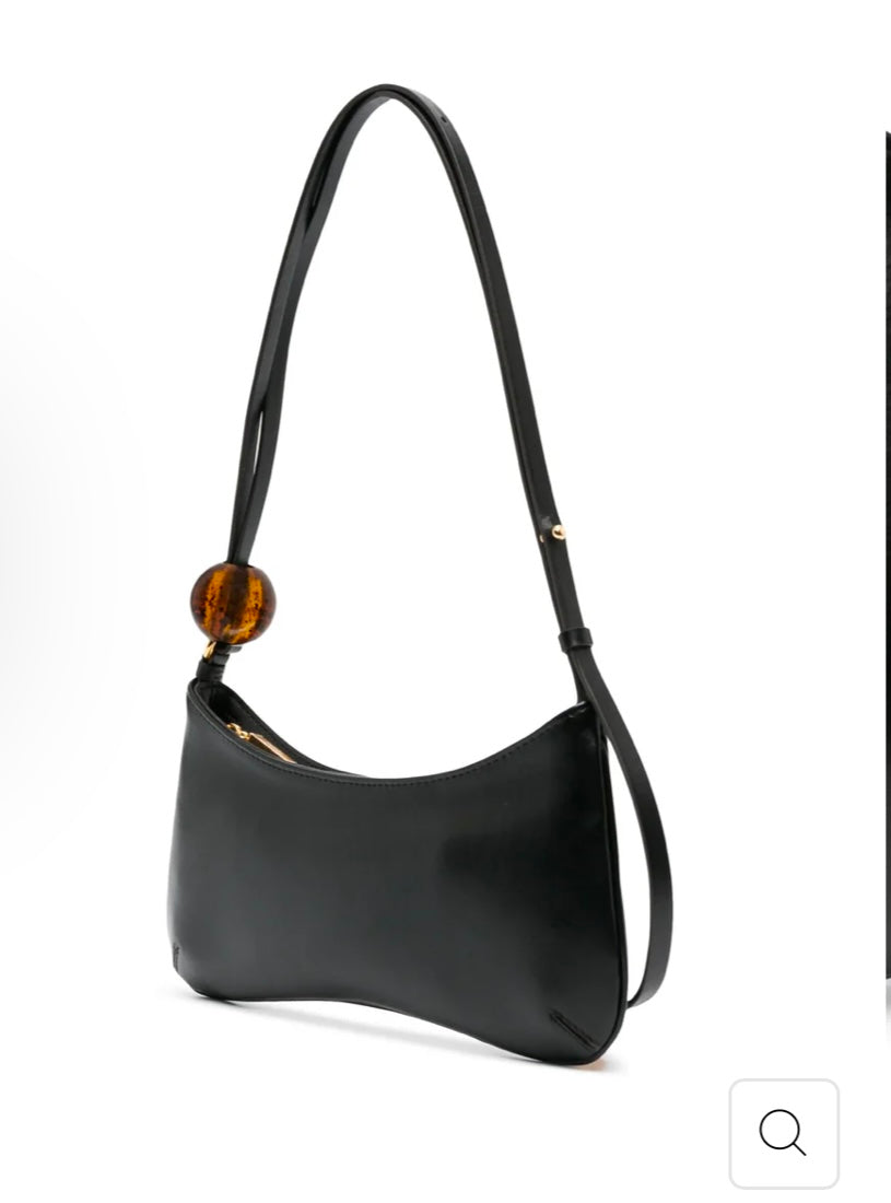 JACQUEMUS
Le Bisou Perle