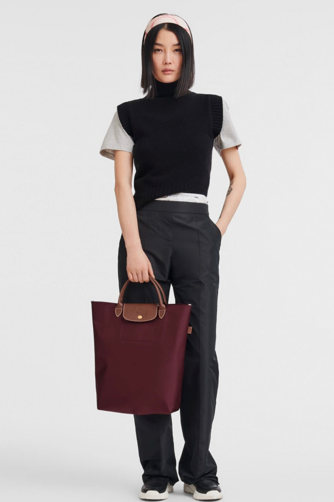 Longchamp Women's Le Pliage Original M Tote Bag Burgundy
Longchamp