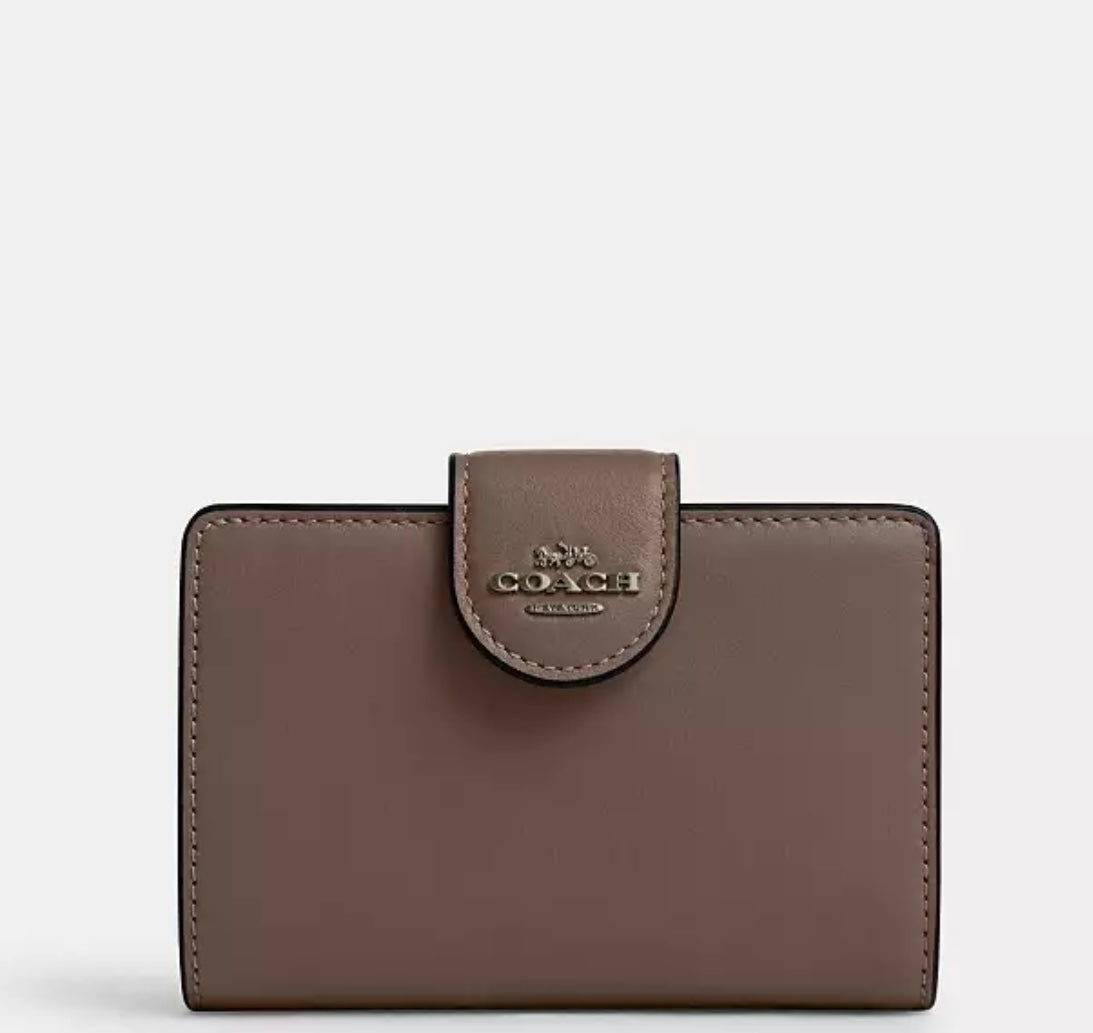 Medium Corner Zip Wallet In Signature Canvas Orta boy cüzdan RENKLER➡️