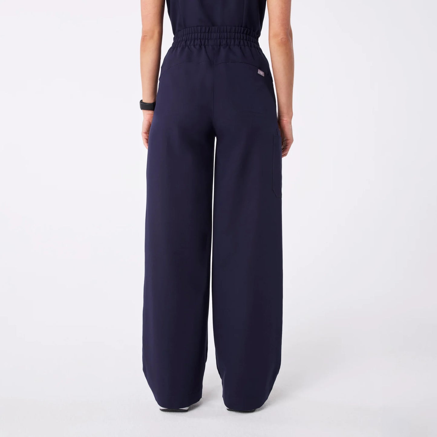 FIGS High Waisted Dowa Scrub Pants
