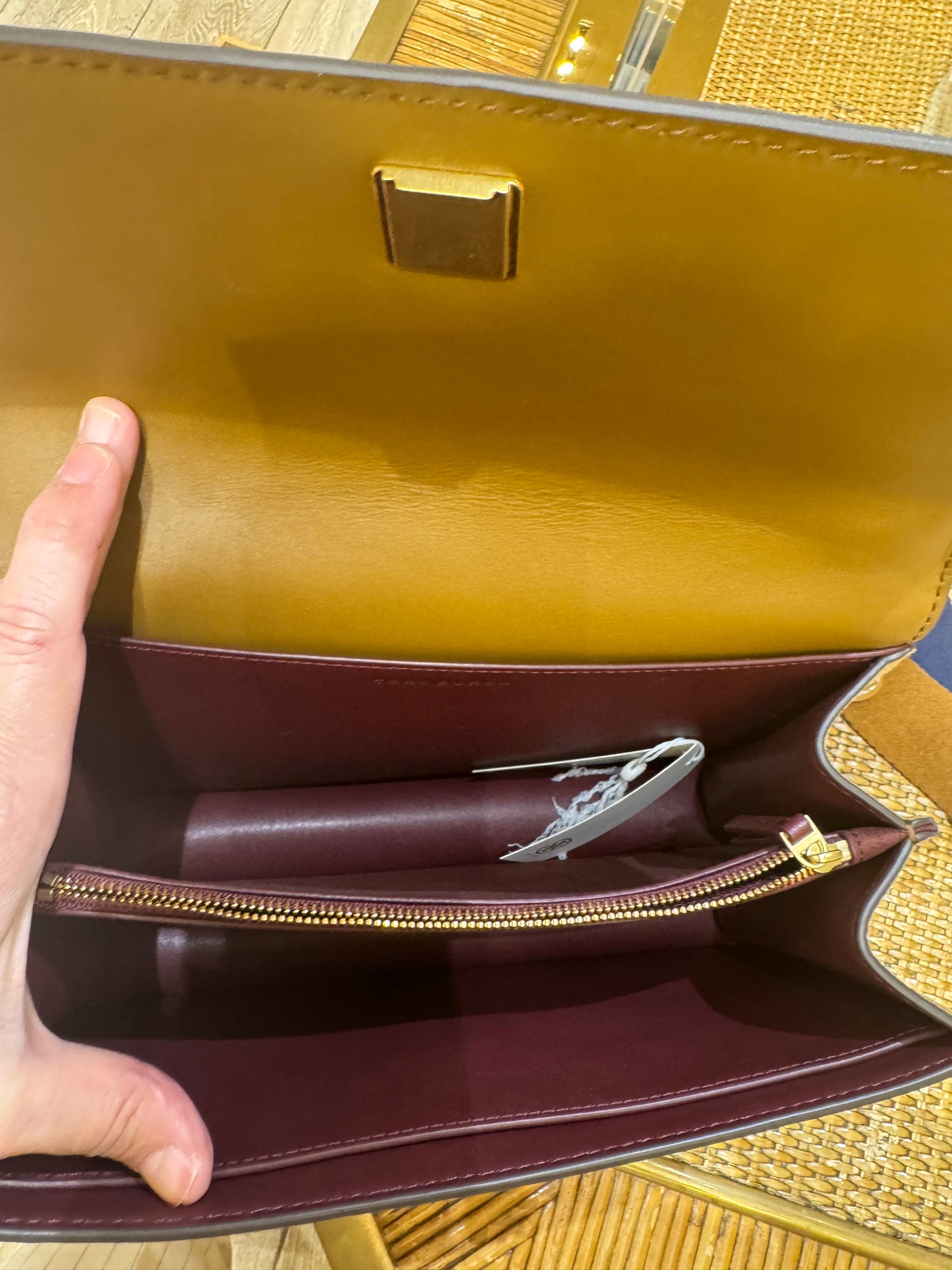 Tory Burch Logo shoulder & Crossbody