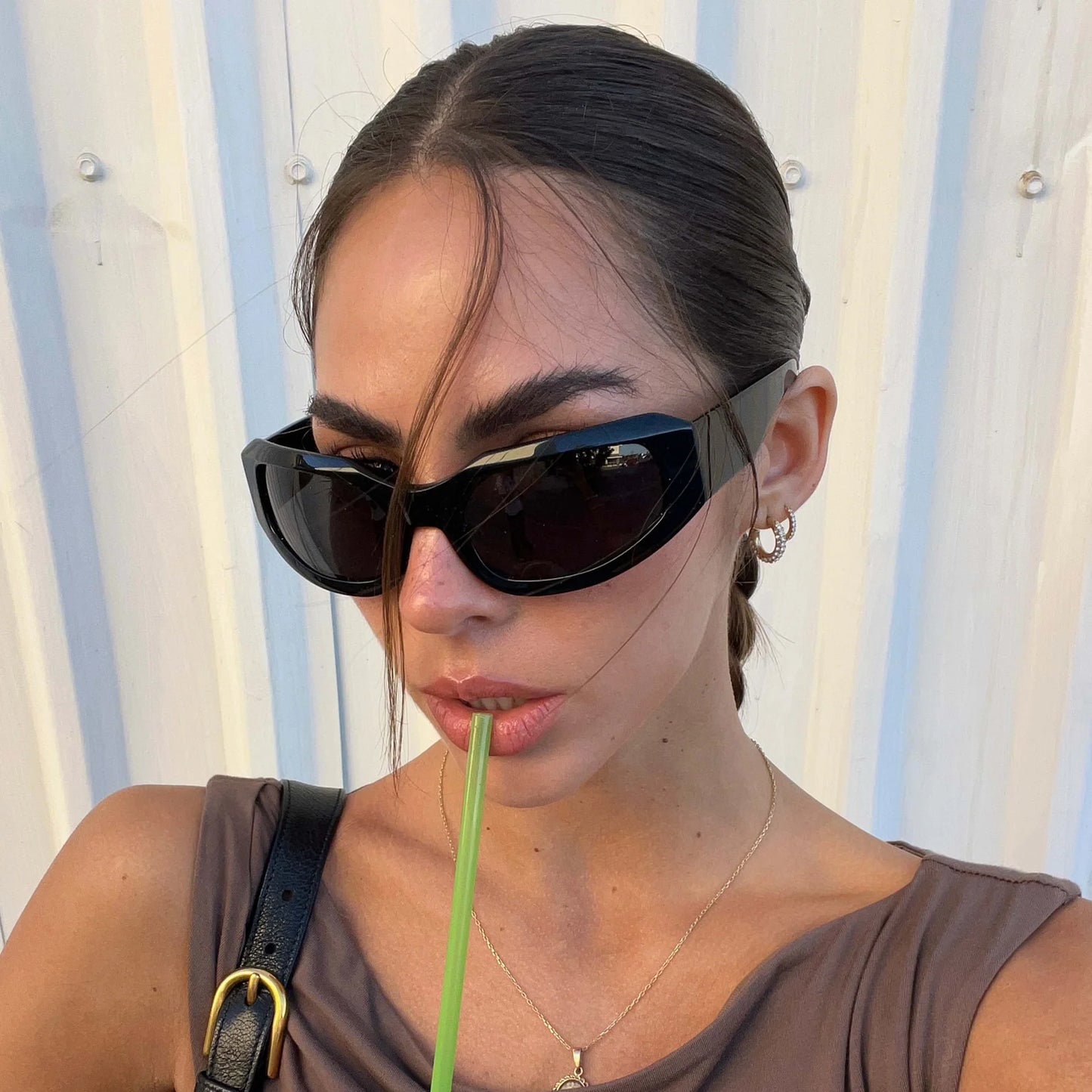 Gia - Black / Smoke