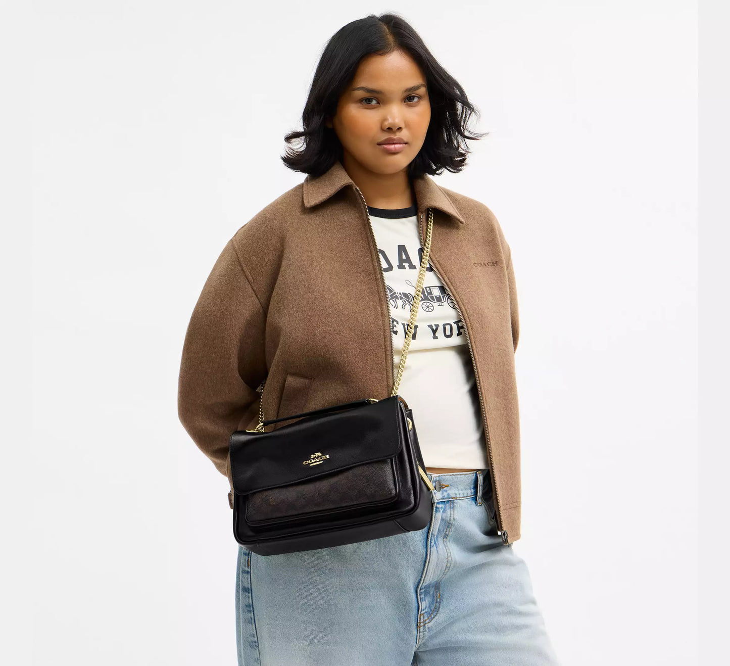 Elodie Crossbody Bag In Signature Canvas