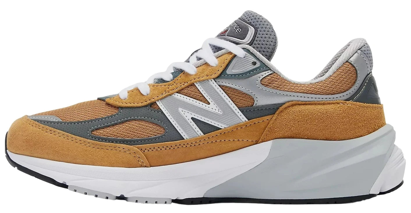 990v6 Made in USA Workwear