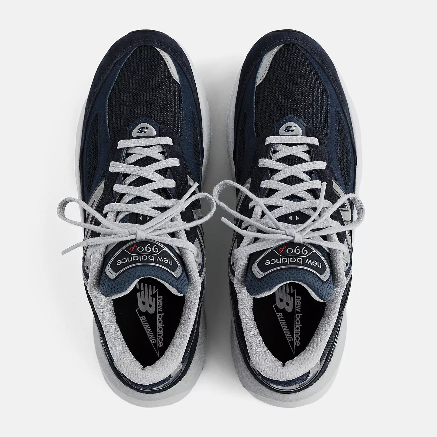 990v6 Made in USA Navy White