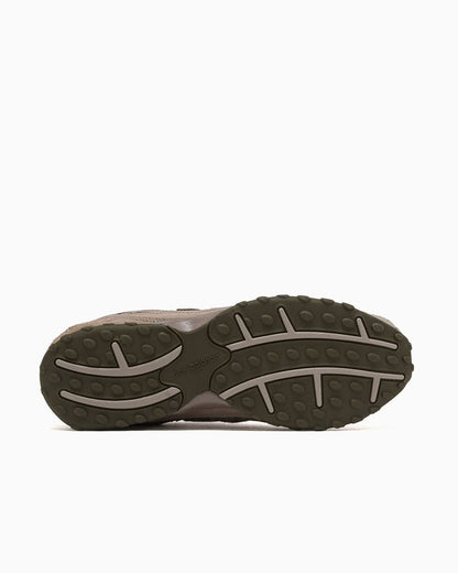 New Balance 204L