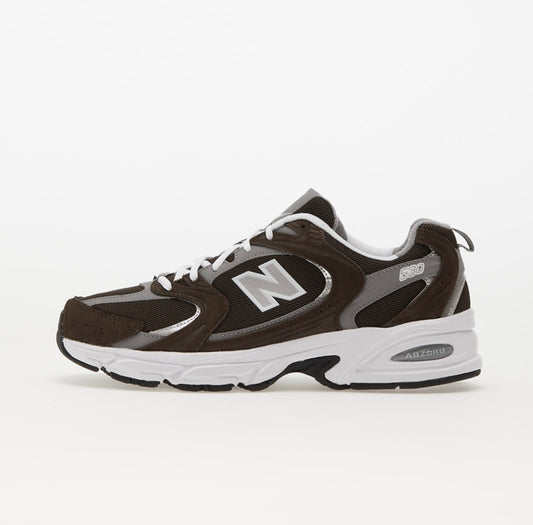 NEW BALANCE 530
Brown