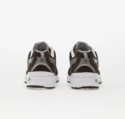 NEW BALANCE 530
Brown