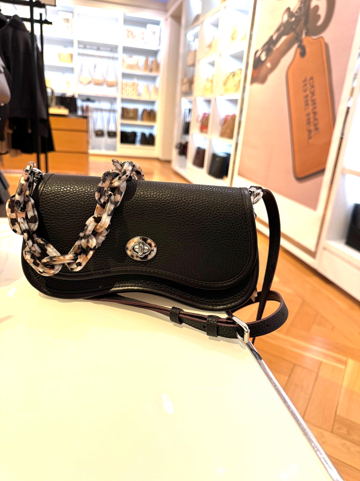 Coach Wavy Dinky Bag In Coachtopia Leather With Colorful Binding RENKLER➡️