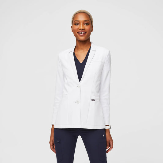 FIGS Bellevue Short Lab Coat