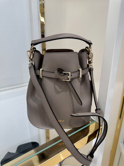 FURLA Aura mini bucket kemerli crossbody RENKLER➡️